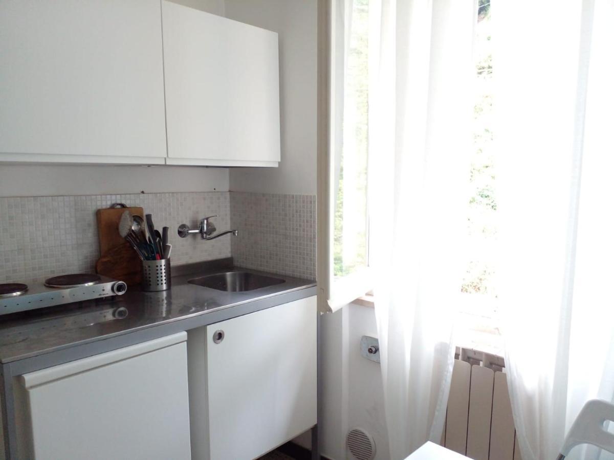CASA ADRI. Comoda, accessibile, luminosa. Vernazza Esterno foto